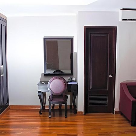 P Hotel Cakarta Dış mekan fotoğraf