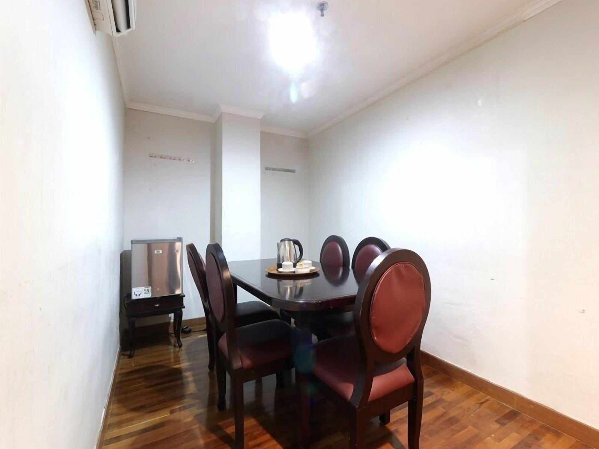 P Hotel Cakarta Dış mekan fotoğraf